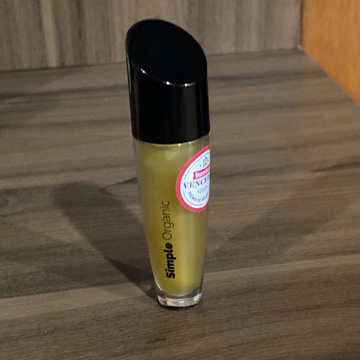review photo of Simple Organic Hidratante labial shared by @aicereinke on 04 Jun 2022 - review