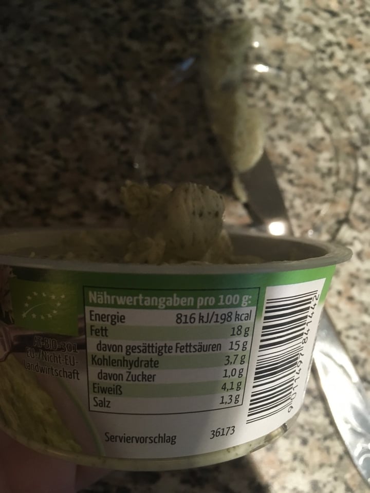 photo of Green Heart Bärlauch Bio Frischcreme shared by @ichkannvegan on  22 Apr 2020 - review