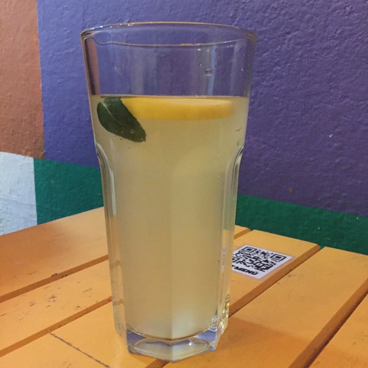 photo of Fat Vegan Limonada shared by @zullybee on  10 Apr 2021 - review