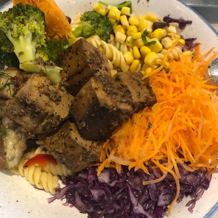photo of Haakon Superfoods and Juice Buddha bowl shared by @ophi on  25 May 2020 - review