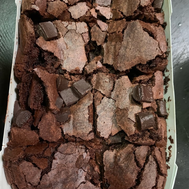 photo of Plantitude Belgian Dark Chocolate Brownie shared by @latasha on  23 Aug 2022 - review