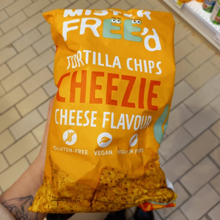 photo of Mister Free'd Tortilla Chips Cheese Flavoured shared by @janineoliveira99 on  30 Jan 2022 - review