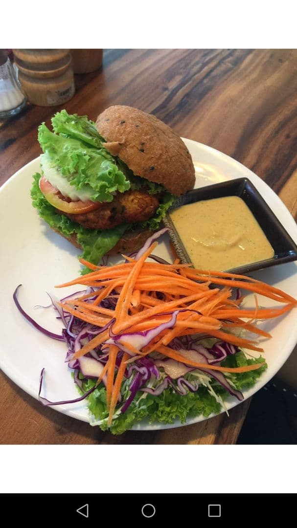 菜肴“Vegan Burger”的照片