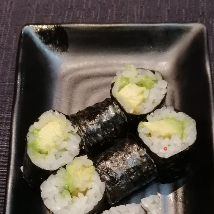 photo of Domò Sushi Hosomaki avocado shared by @floriana97 on  14 Jun 2022 - review