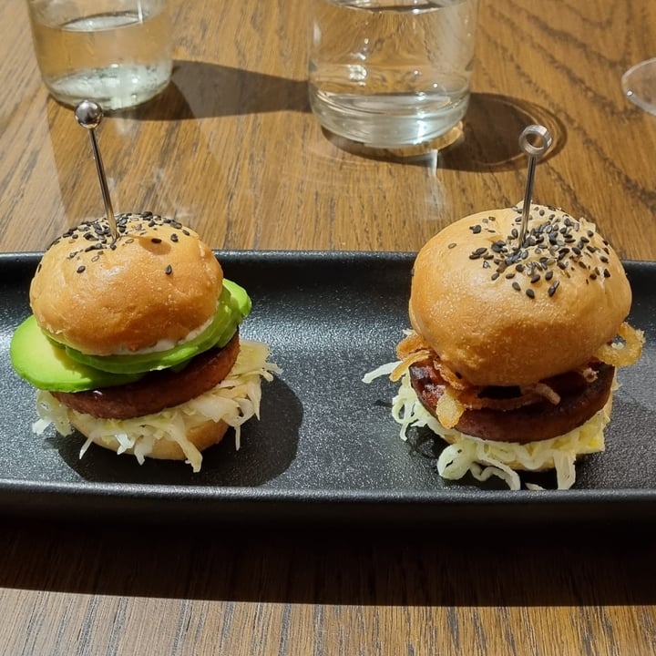 photo of Officina Verde - Ristorante e Bottega Vegana Burger shared by @dantr on  20 Apr 2022 - review