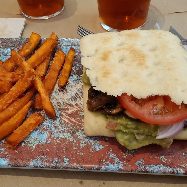 photo of La Huella Vegana Portobello shared by @lamoki on  20 Jun 2021 - review