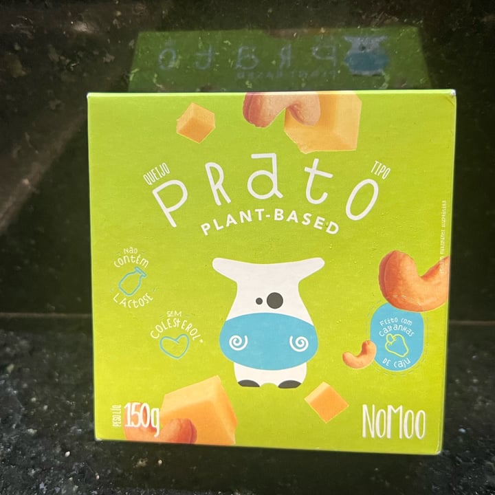 photo of NOMOO Plant-Based Brasil Queijo Prato shared by @marianalyra on  14 Jul 2022 - review