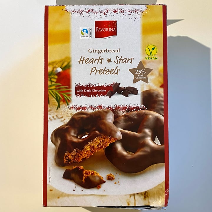 photo of Favorina Gingerbread Hearts Stars Pretzels shared by @vanillac on  04 Nov 2022 - review