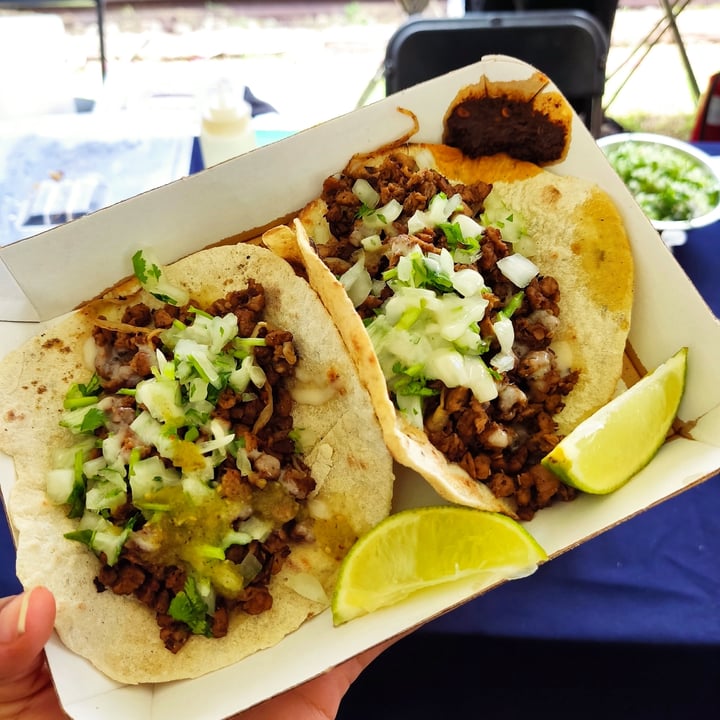photo of Distrito Vegano tacos arabes shared by @esterarroyo on  11 Aug 2022 - review