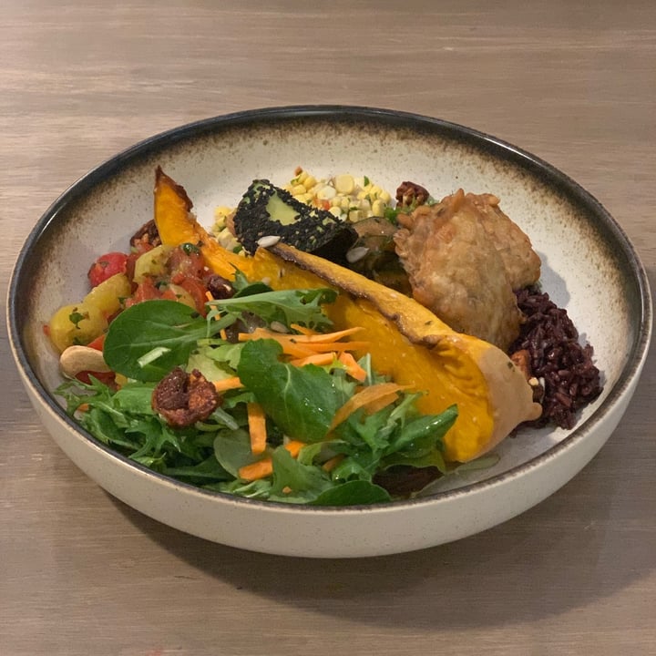 photo of Genius Central Singapore Happiness Bowl shared by @heruvimdi on  02 Sep 2020 - review