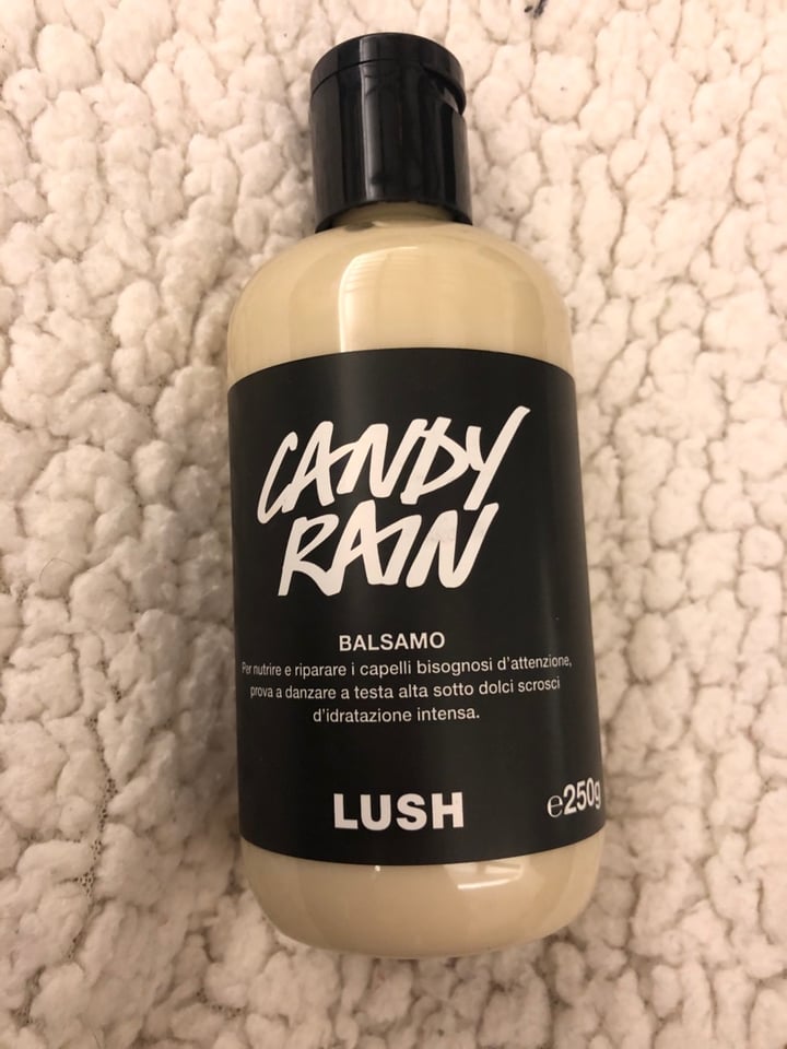 photo of LUSH Fresh Handmade Cosmetics Candy Rain shared by @ambra95 on  17 Feb 2020 - review