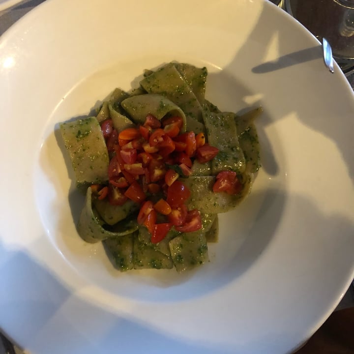 review photo of Ristorante Vegano Biologico La Lanterna pappardelle di farro con pesro e pomodorini shared by @djo on 29 Aug 2022 - review