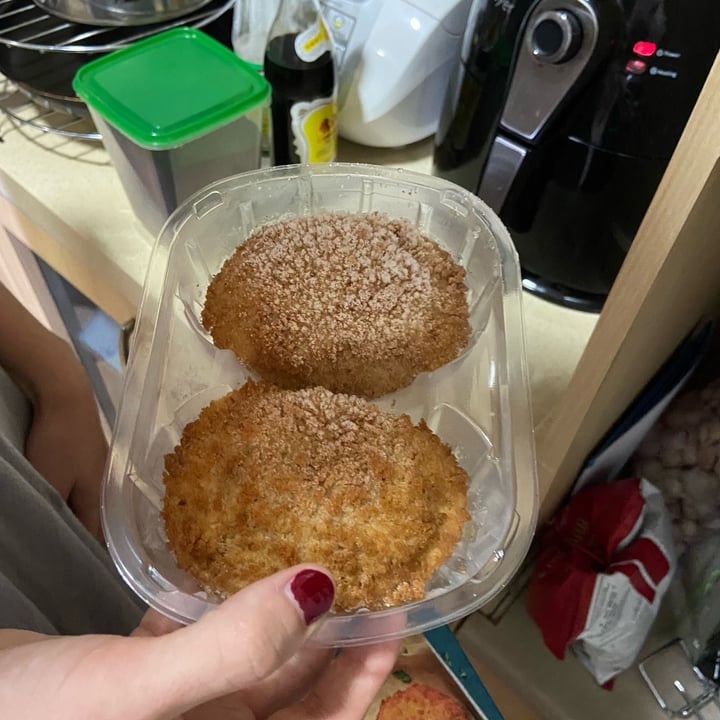 photo of Plant Kitchen (M&S) No chicken kiev shared by @dafnelately on  28 Aug 2022 - review