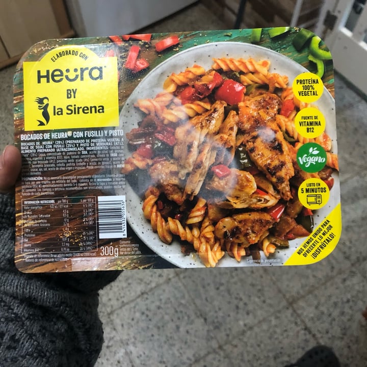 photo of Heura Bocados de Heura con Fusilli y Pisto shared by @pau23m on  05 Feb 2022 - review