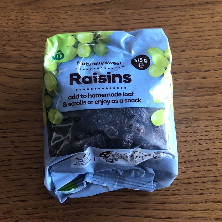 photo of Woolworths Food Raisins shared by @ursidae on  18 Feb 2022 - review