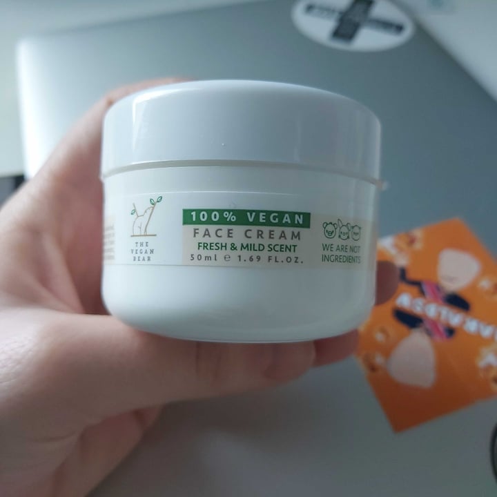 review photo of The Vegan Bear Face Cream shared by @frafari on 25 Mar 2022 - review