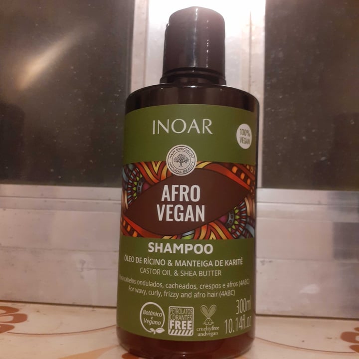 photo of Inoar Afro vegan shampo shared by @denisealmeida on  06 Nov 2021 - review