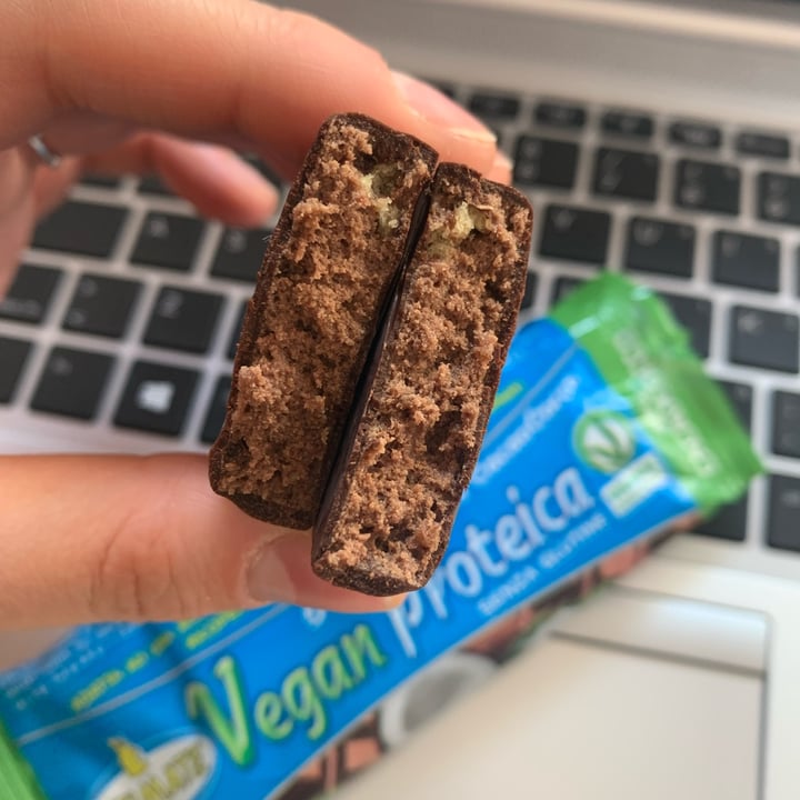 photo of Ultimate Italia Barretta Vegan Proteica Cocco E Cacao shared by @ilariamercury on  19 May 2022 - review