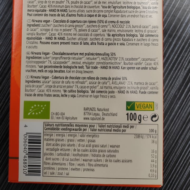 photo of Rapunzel Cioccolato fondente con ripieno di crema di nocciole shared by @gabrip on  18 Mar 2022 - review