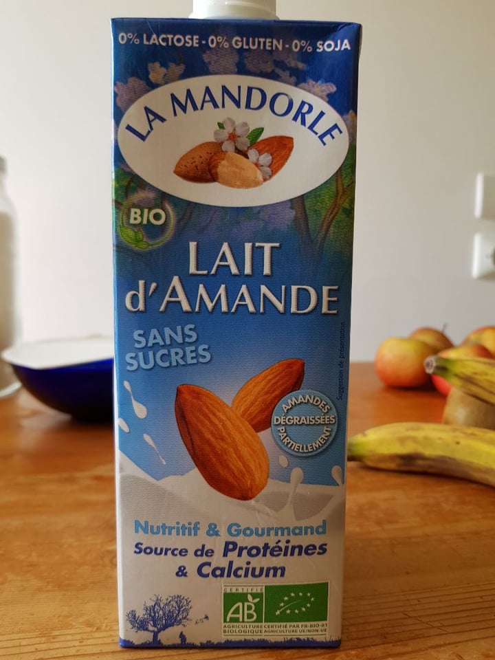 photo of La mandorle Lait d'amande bio sans sucre shared by @chapietchapo on  02 Apr 2020 - review