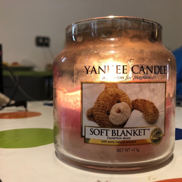 Yankee candle Soft blanket Review abillion