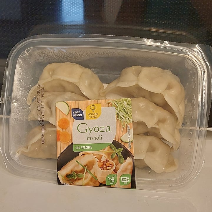 photo of Chef Select Gyozas de verduras shared by @valemnt on  13 Aug 2022 - review