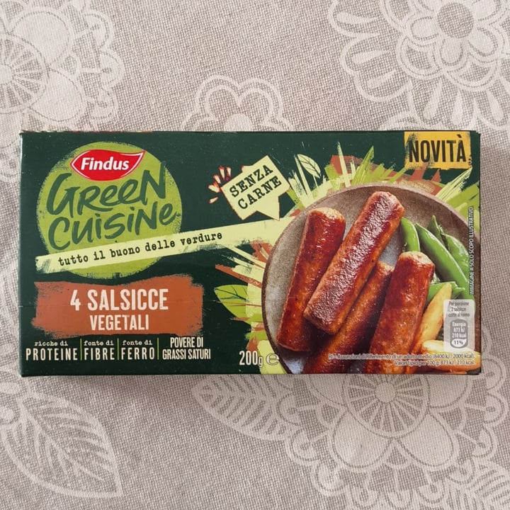 photo of Findus 4 salsicce vegetali shared by @saricante on  15 Dec 2021 - review