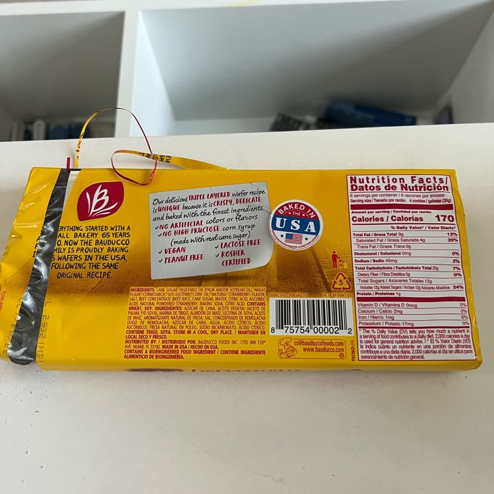 review photo of Bauducco wafer strawberry shared by @jessycadasilveira on 02 Jun 2022 - review