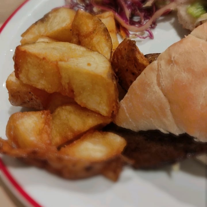 photo of Gordo Vegano Sandwich de lomito completo shared by @gigiteinte on  03 Mar 2022 - review