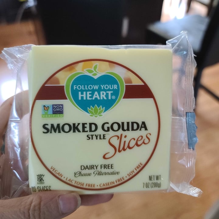 review photo of Follow Your Heart Smoked Gouda Style Slices shared by @hollywoodtoldu on 22 Oct 2020 - review