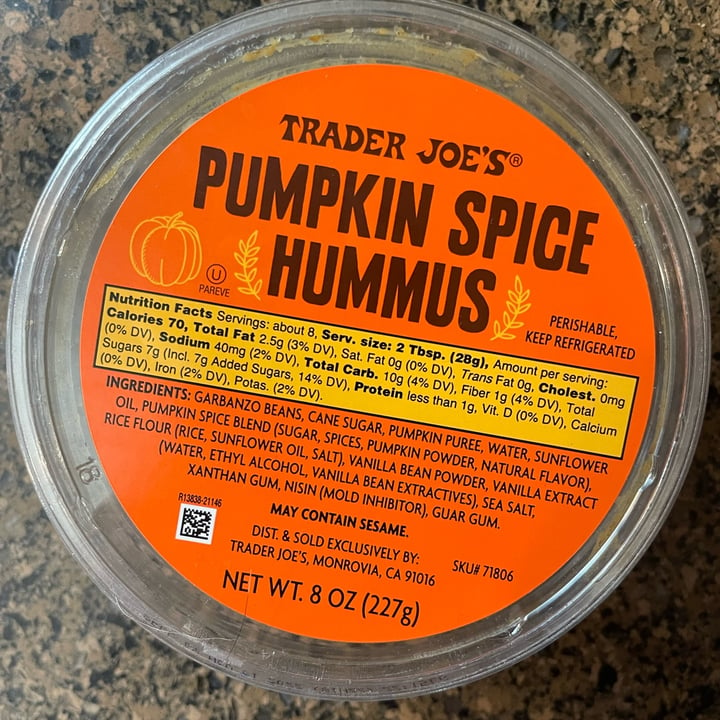 photo of Trader Joe's Pumpkin spice hummus shared by @mckinley on  11 Oct 2022 - review