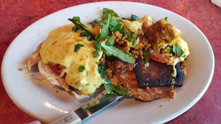 photo of Bouldin Creek Cafe Renedict shared by @stevenneoh on  06 Jan 2020 - review