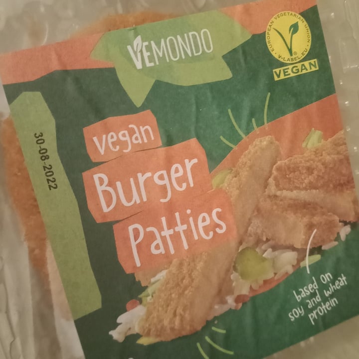 photo of Vemondo  Vegan Burger Patties shared by @lindanichilist on  09 Aug 2022 - review