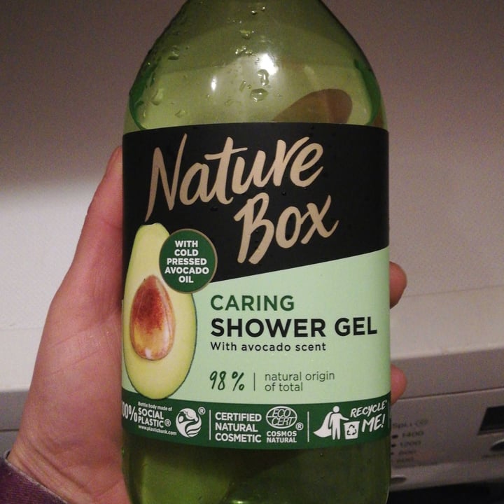 review photo of nature box caring shower gel shared by @lindav on 25 Nov 2022 - review