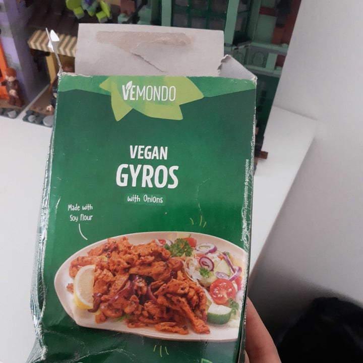 photo of Vemondo Gyros mit Zwiebeln, vegan shared by @ilaria96 on  08 Feb 2022 - review