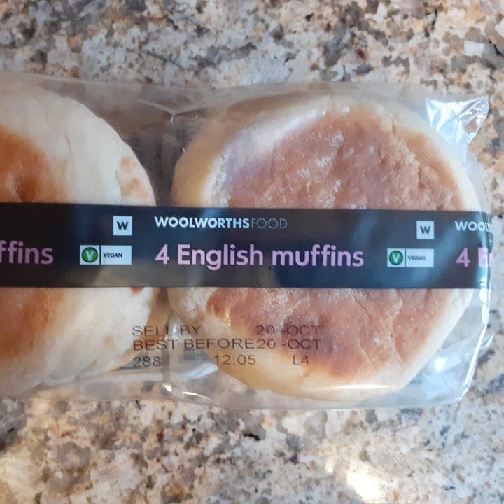photo of Woolworths Food 4 English Muffins shared by @plantbasedpisces on  12 Nov 2021 - review