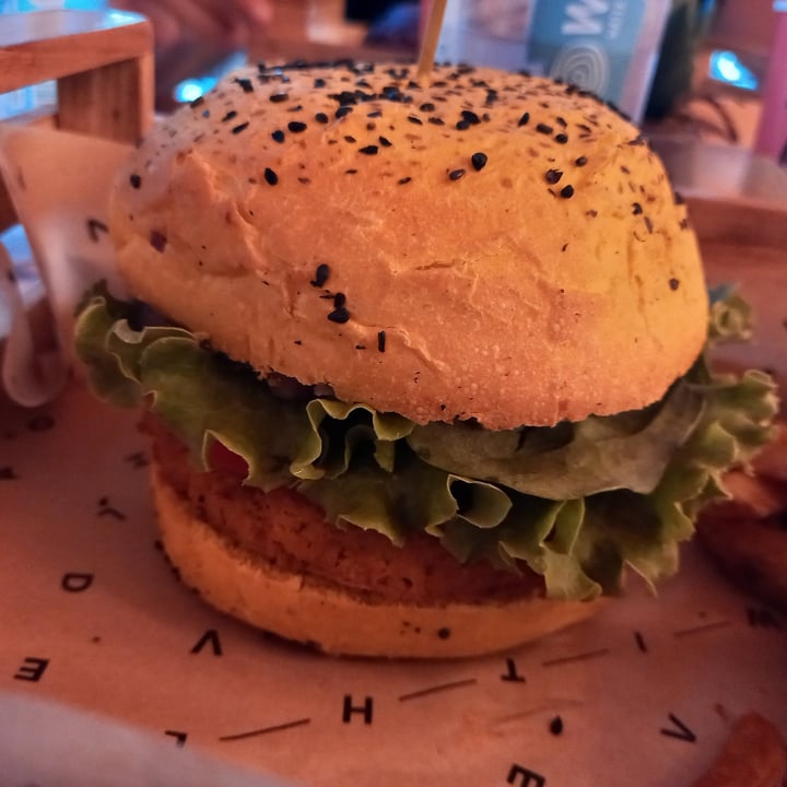 photo of Flower Burger Spicy Cecio shared by @hysoka on  06 Jul 2022 - review