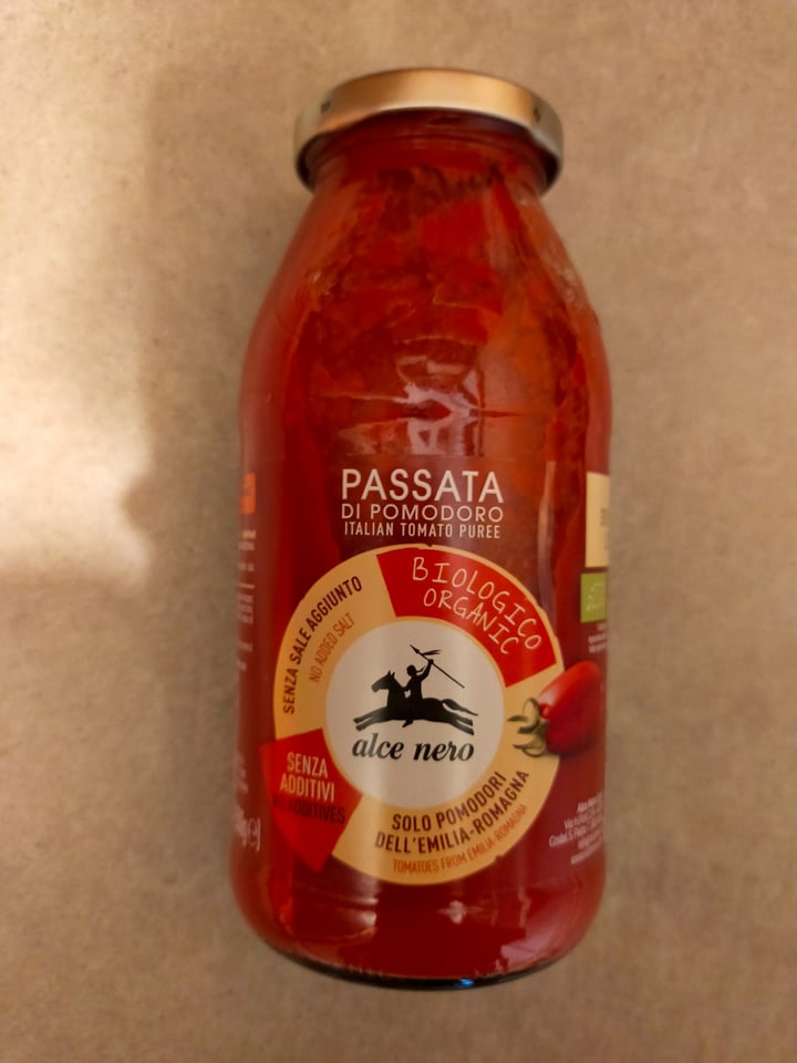 photo of Alce Nero Passata di pomodoro shared by @dechi on  26 Jul 2022 - review