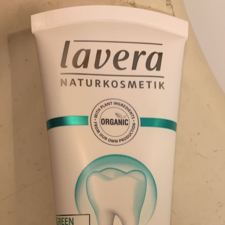 photo of Lavera Naturkosmetik Dentifricio sensitive and repair shared by @vittoria2022 on  20 Apr 2022 - review