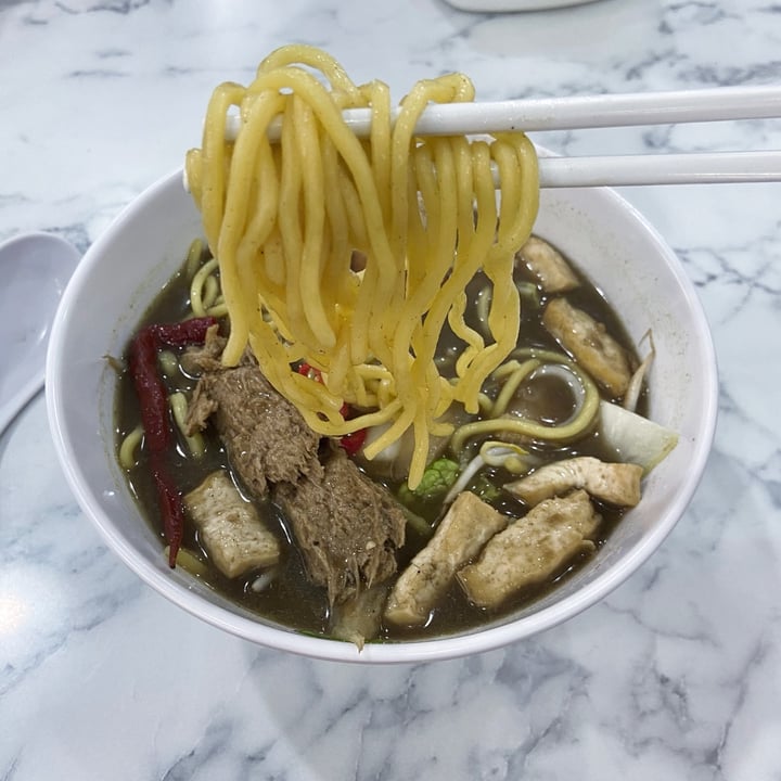 photo of Veggie 121 Monkey Head Mushroom Soup Noodles shared by @dafnelately on  10 Sep 2022 - review