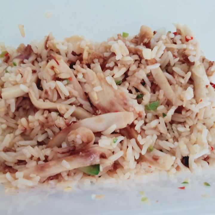 photo of Li Wei Vegetarian Vegetarian Chicken Rice shared by @veganspicegirl on  15 Jun 2021 - review