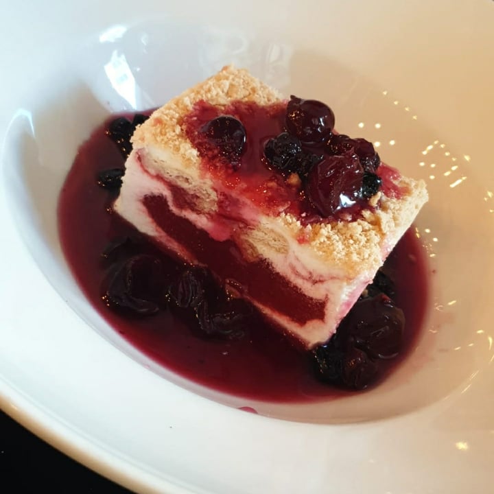 review photo of הטבעונית J17 Cheesecake shared by @sofush on 26 Sep 2020 - review