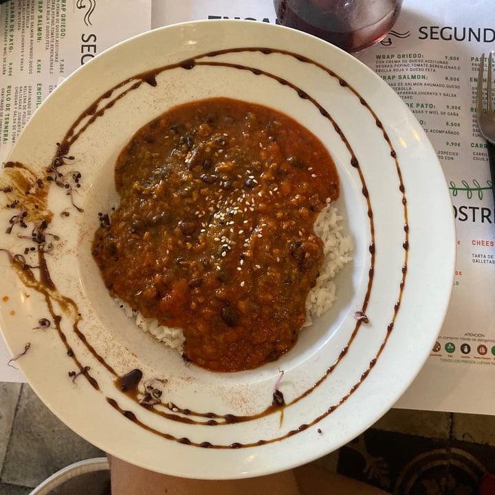 photo of Lechuga Tapas Hummus y Chile Vegano shared by @agalopez on  04 Jan 2021 - review