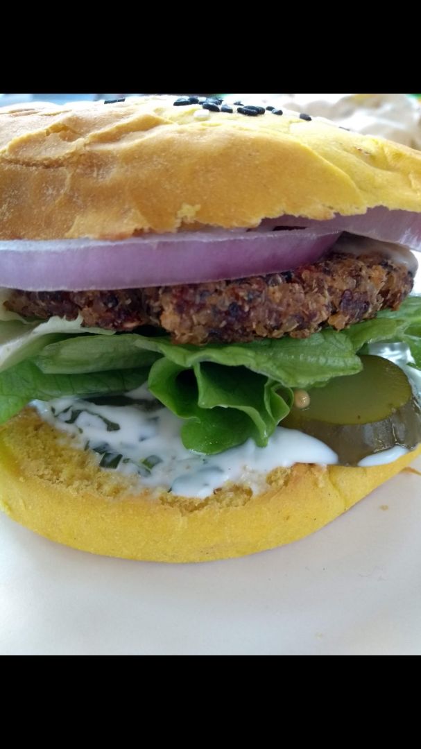 review photo of MAMMATERRA Hamburguesa shared by @falafelbunny on 02 Feb 2020 - review