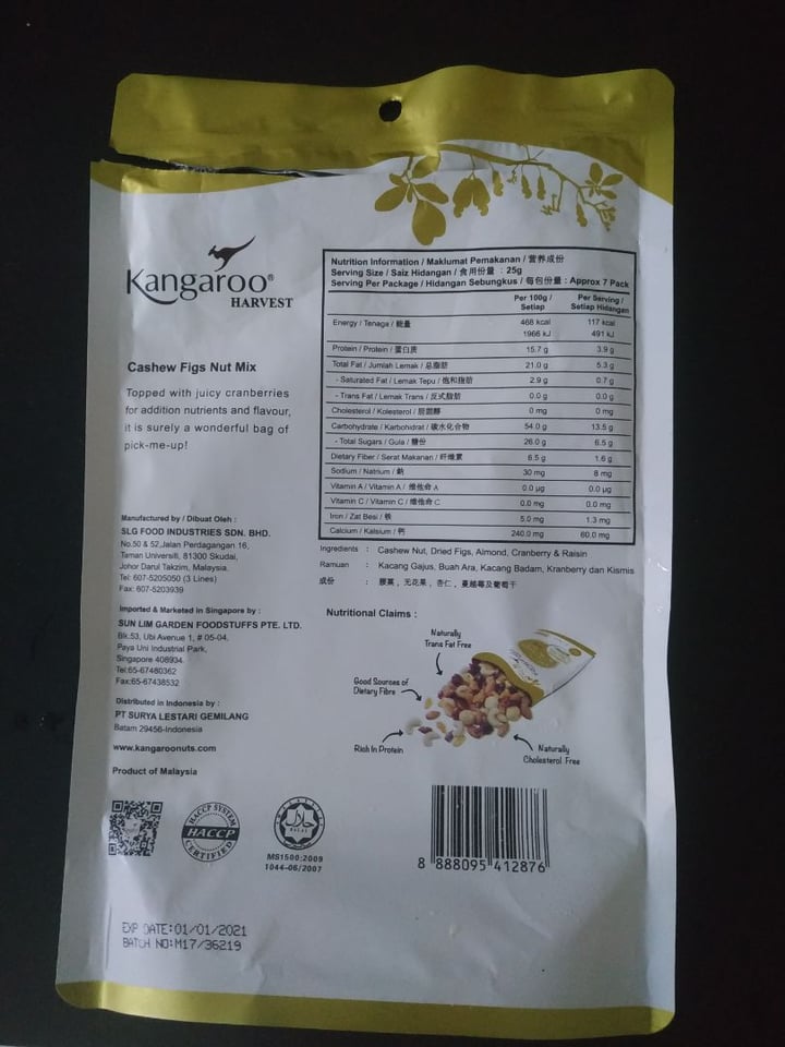 photo of Kangaroo Harvest Cashew Figs Nut Mix shared by @thebackpacker on  16 Mar 2020 - review