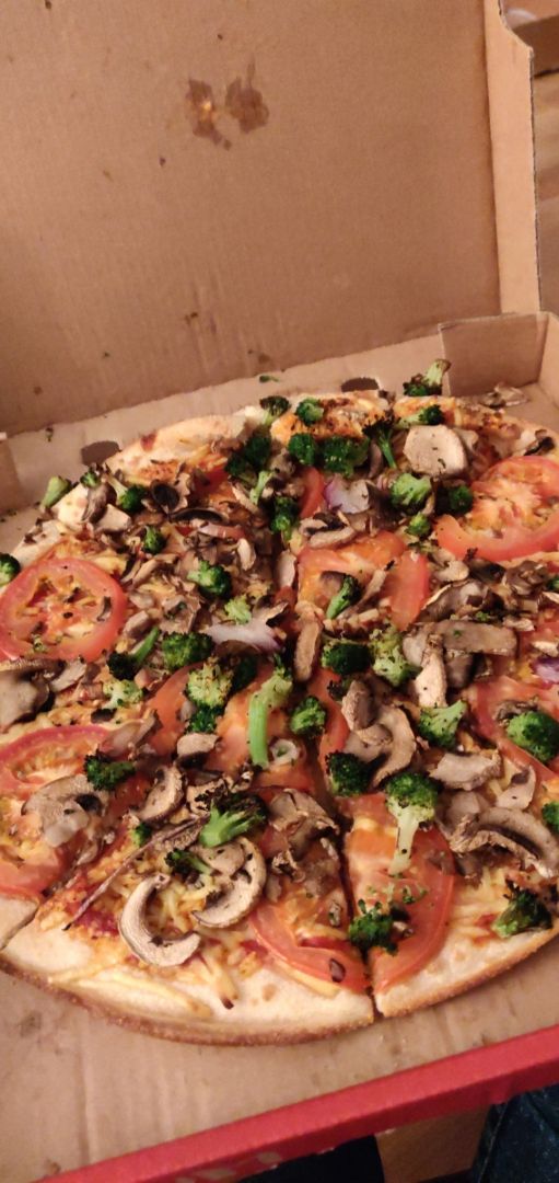 photo of Domino's Pizza Kap Verde shared by @tigertogo on  29 Feb 2020 - review