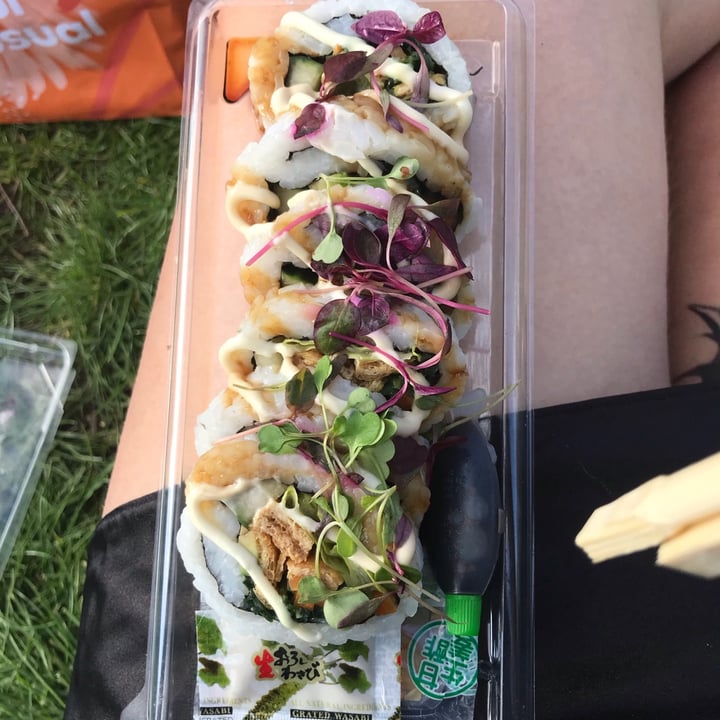 photo of YO! Sushi Yasai roll shared by @mollyjane on  19 Apr 2021 - review