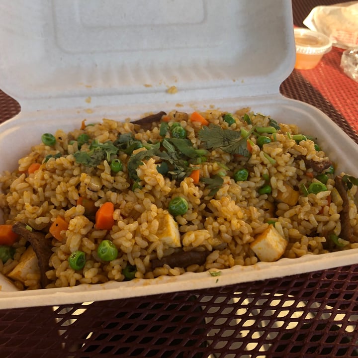 photo of Loving Hut Golden Rice shared by @quantummystics on  31 Oct 2020 - review
