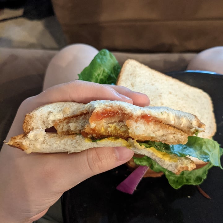 photo of Alpha Foods Crispy Chik’n Patties shared by @tuzoen on  22 May 2021 - review