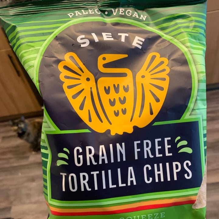 photo of Siete Family Foods Grain Free Tortilla Chips Squeeze of Lime shared by @senatorjarjarbinks on  29 Jul 2021 - review